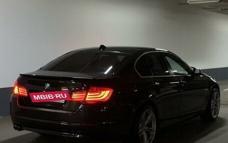 BMW 5 серия, 2010 год, 2 050 000 рублей, 4 фотография