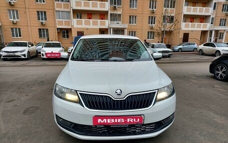 Skoda Rapid I, 2018 год, 1 450 000 рублей, 8 фотография