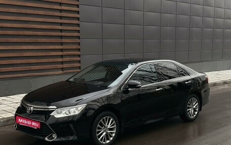 Toyota Camry, 2016 год, 2 085 000 рублей, 4 фотография