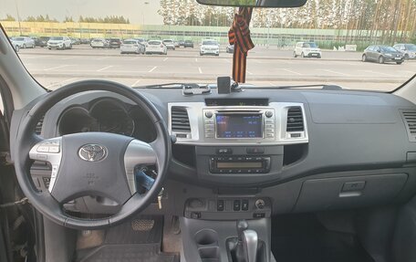 Toyota Hilux VII, 2013 год, 2 800 000 рублей, 13 фотография