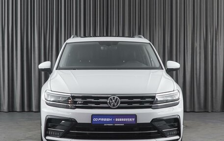 Volkswagen Tiguan II, 2018 год, 3 699 000 рублей, 3 фотография