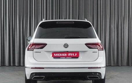 Volkswagen Tiguan II, 2018 год, 3 699 000 рублей, 4 фотография