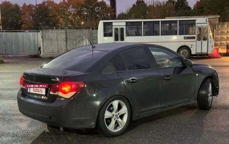 Chevrolet Cruze II, 2009 год, 575 000 рублей, 4 фотография