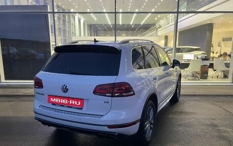 Volkswagen Touareg III, 2016 год, 3 149 000 рублей, 5 фотография