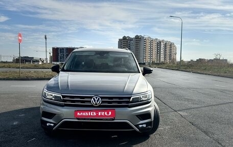 Volkswagen Tiguan II, 2019 год, 3 250 000 рублей, 2 фотография