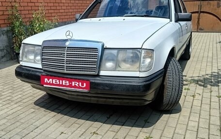 Mercedes-Benz W124, 1986 год, 210 000 рублей, 6 фотография