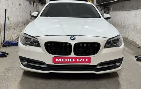 BMW 5 серия, 2016 год, 3 000 000 рублей, 3 фотография