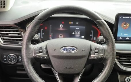 Ford Focus IV, 2021 год, 1 620 000 рублей, 10 фотография