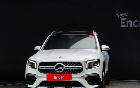 Mercedes-Benz GLB, 2020 год, 3 900 000 рублей, 2 фотография