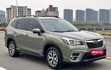 Subaru Forester, 2020 год, 2 600 000 рублей, 17 фотография