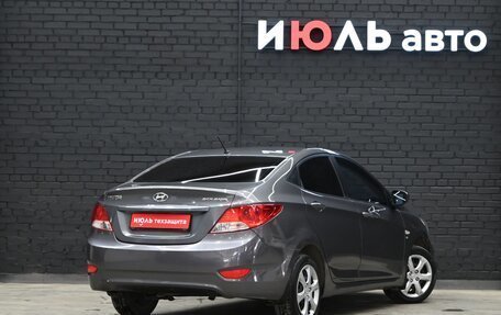 Hyundai Solaris II рестайлинг, 2013 год, 1 040 000 рублей, 8 фотография