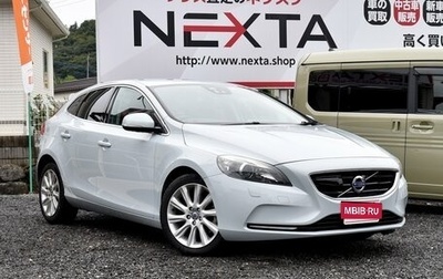 Volvo V40 II рестайлинг, 2016 год, 1 050 000 рублей, 1 фотография