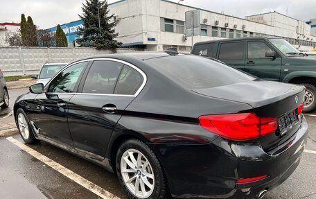 BMW 5 серия, 2018 год, 2 400 000 рублей, 4 фотография