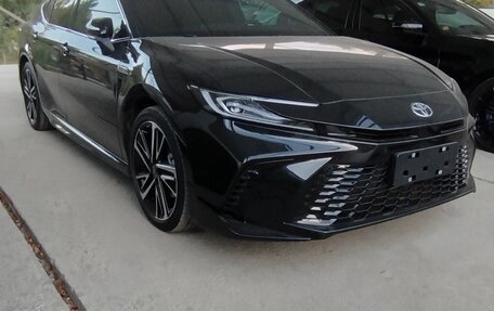 Toyota Camry, 2024 год, 3 460 000 рублей, 2 фотография