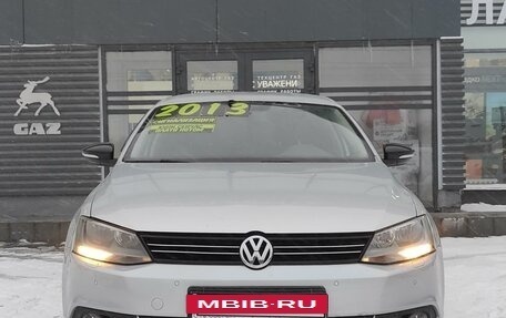 Volkswagen Jetta VI, 2013 год, 1 330 000 рублей, 15 фотография