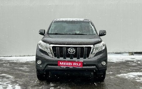 Toyota Land Cruiser Prado 150 рестайлинг 2, 2014 год, 3 340 000 рублей, 2 фотография