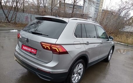 Volkswagen Tiguan II, 2021 год, 3 450 000 рублей, 1 фотография