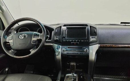 Toyota Land Cruiser 200, 2008 год, 2 850 000 рублей, 10 фотография