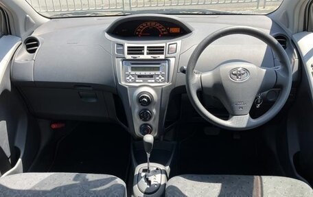 Toyota Vitz, 2010 год, 760 000 рублей, 6 фотография