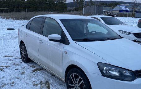 Volkswagen Polo VI (EU Market), 2012 год, 650 000 рублей, 2 фотография