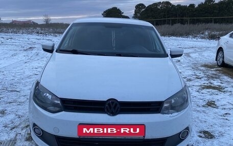 Volkswagen Polo VI (EU Market), 2012 год, 650 000 рублей, 3 фотография