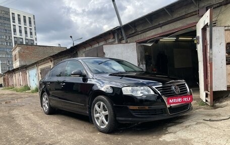 Volkswagen Passat B6, 2008 год, 680 000 рублей, 2 фотография