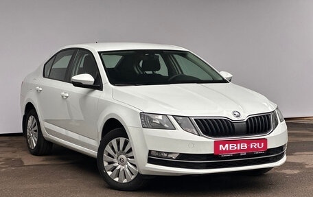 Skoda Octavia, 2019 год, 1 900 000 рублей, 3 фотография