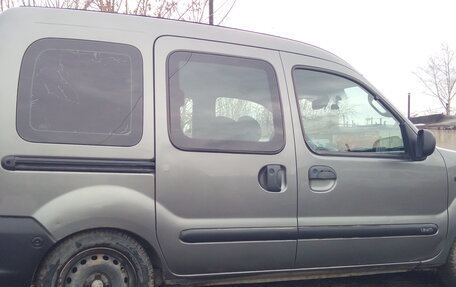 Renault Kangoo II рестайлинг, 2000 год, 350 000 рублей, 12 фотография