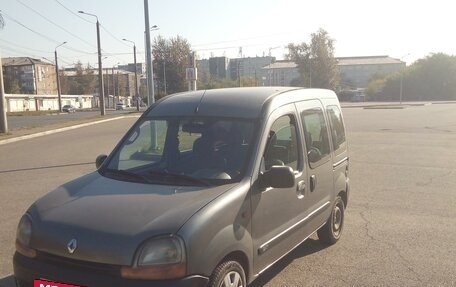 Renault Kangoo II рестайлинг, 2000 год, 350 000 рублей, 21 фотография