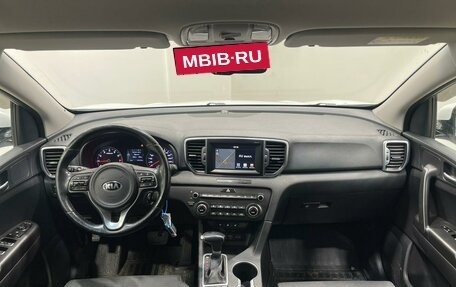 KIA Sportage IV рестайлинг, 2017 год, 2 100 000 рублей, 7 фотография