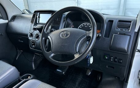 Toyota Lite Ace VI, 2011 год, 990 000 рублей, 10 фотография