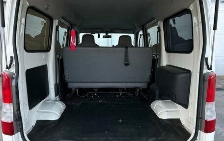 Toyota Lite Ace VI, 2011 год, 990 000 рублей, 7 фотография