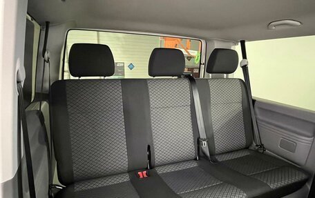 Volkswagen Caravelle T6 рестайлинг, 2021 год, 4 770 000 рублей, 15 фотография