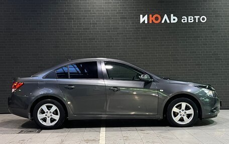 Chevrolet Cruze II, 2012 год, 800 000 рублей, 4 фотография