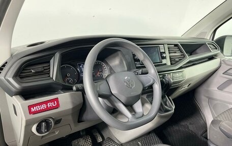 Volkswagen Caravelle T6 рестайлинг, 2021 год, 4 770 000 рублей, 11 фотография