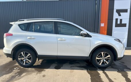 Toyota RAV4, 2016 год, 2 750 000 рублей, 3 фотография