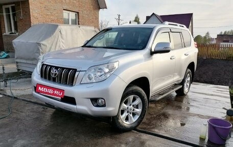 Toyota Land Cruiser Prado 150 рестайлинг 2, 2011 год, 1 966 000 рублей, 4 фотография