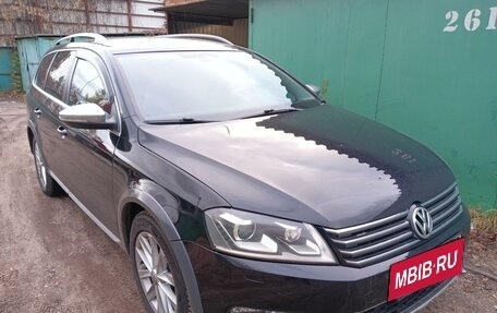 Volkswagen Passat B7, 2013 год, 1 520 000 рублей, 2 фотография