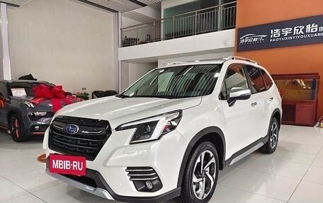 Subaru Forester, 2023 год, 4 900 000 рублей, 3 фотография