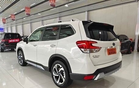 Subaru Forester, 2023 год, 4 900 000 рублей, 4 фотография