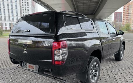 Mitsubishi L200 IV рестайлинг, 2019 год, 2 820 000 рублей, 19 фотография