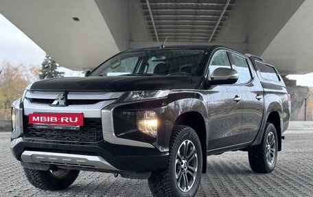 Mitsubishi L200 IV рестайлинг, 2019 год, 2 820 000 рублей, 26 фотография