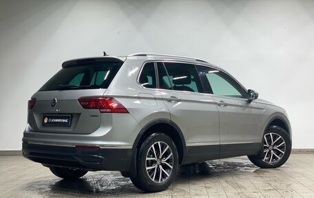 Volkswagen Tiguan II, 2021 год, 3 700 000 рублей, 4 фотография