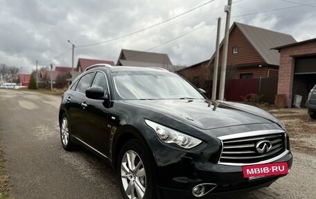 Infiniti QX70, 2016 год, 2 300 000 рублей, 3 фотография