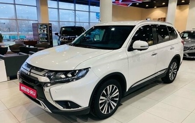 Mitsubishi Outlander III рестайлинг 3, 2021 год, 3 270 000 рублей, 1 фотография