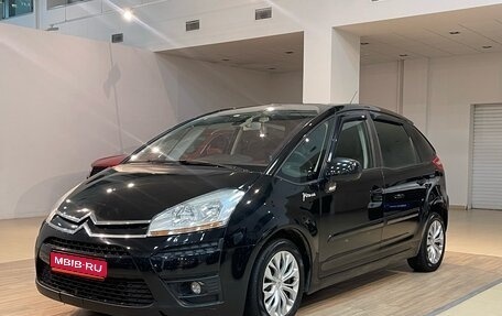 Citroen C4 Picasso II рестайлинг, 2010 год, 690 000 рублей, 1 фотография