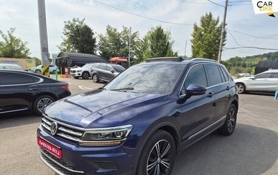 Volkswagen Tiguan II, 2022 год, 4 450 000 рублей, 1 фотография