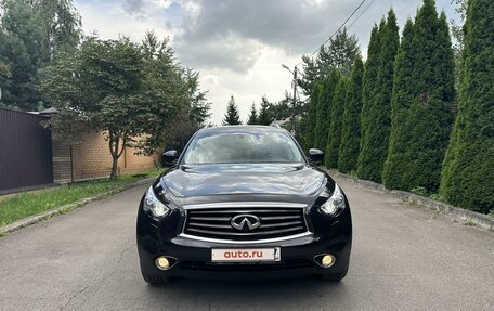 Infiniti QX70, 2015 год, 3 490 000 рублей, 2 фотография