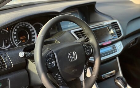 Honda Accord IX рестайлинг, 2013 год, 1 995 000 рублей, 5 фотография