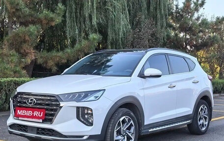 Hyundai Tucson III, 2021 год, 1 750 000 рублей, 5 фотография